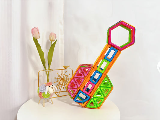 Warum Condis Magnetbausteine die perfekte Kombination aus Spaß und Lernen sind? - Condistoys